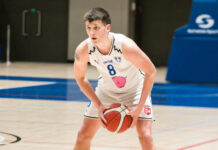 Loksins náði Ármann í sigur