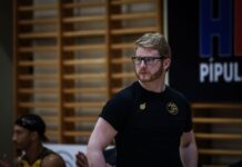 Leitað að nýjum þjálfara á Skagann