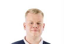 Bundu enda á taphrinu með því að leggja efsta lið deildarinnar