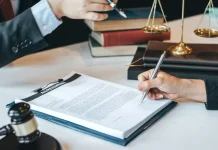 Félagaskiptaglugginn lokaður