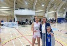 Gaman að vinna og halda sætinu