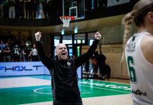 Ótrúlega stoltur af stelpunum og félaginu