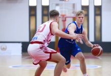Ísland mátti þola tap gegn Króatíu en tryggði sér sæti í átta liða úrslitum